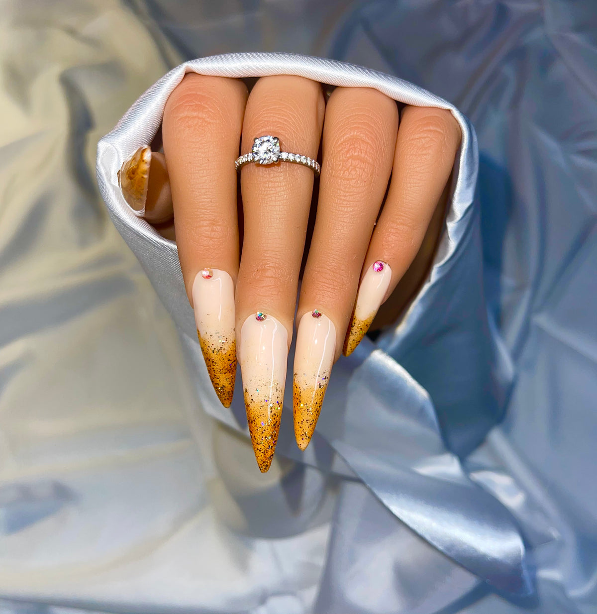 ✨ Golden Glitter Ombre Press-On Nails – Long Stiletto Nude with Rhinestone Accents