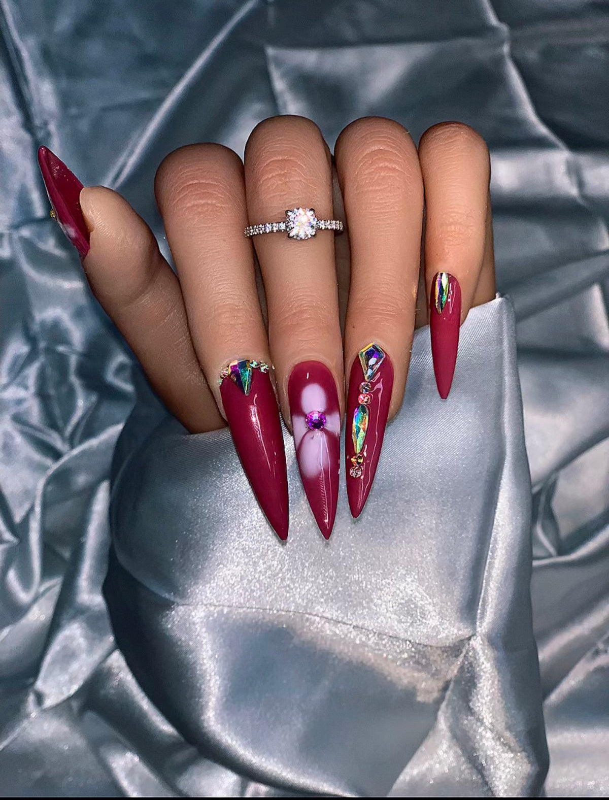 Crimson Marble Crystal Luxe Press-On Nails – Stiletto Pink Glam Set