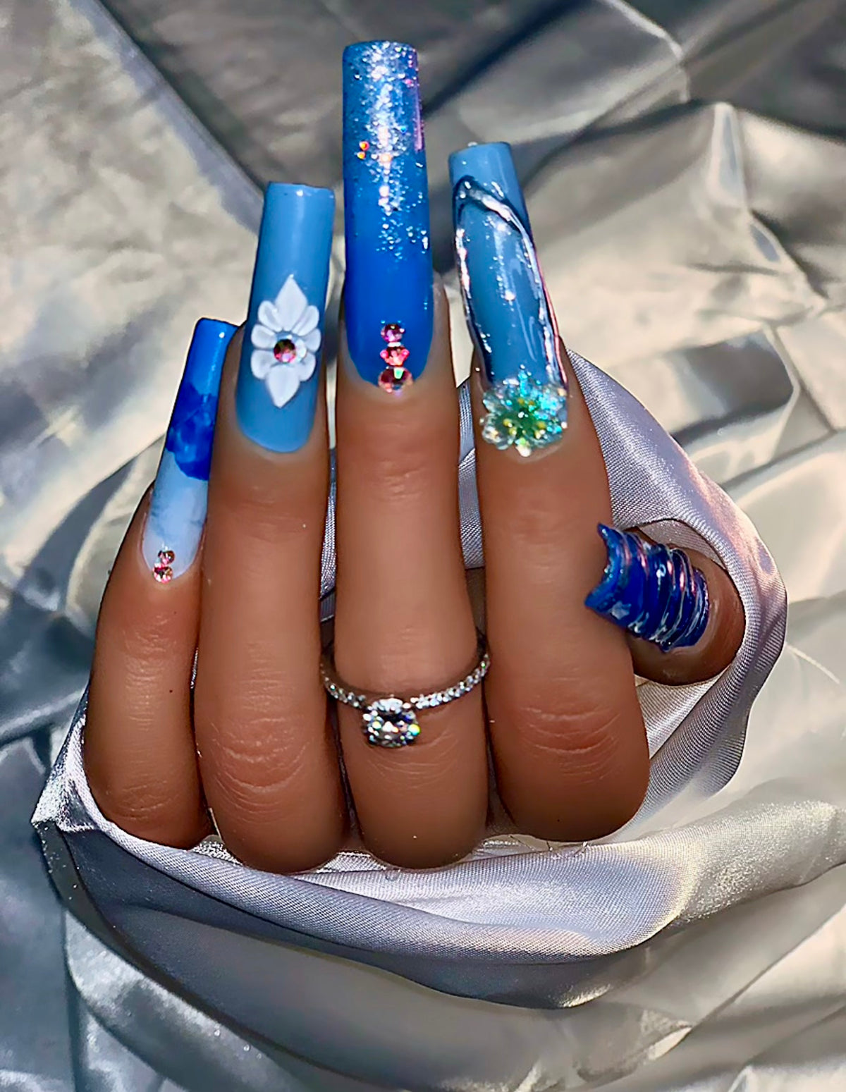 Blue Dream Crystal Fantasy Press-On Nails